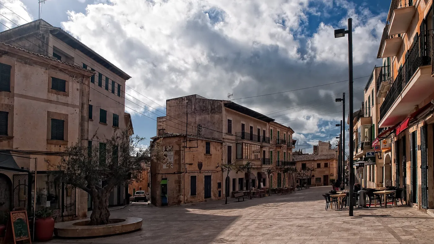 Plaza Mayor in Santanyi, a charming Mallorcan town near Cala d'Or